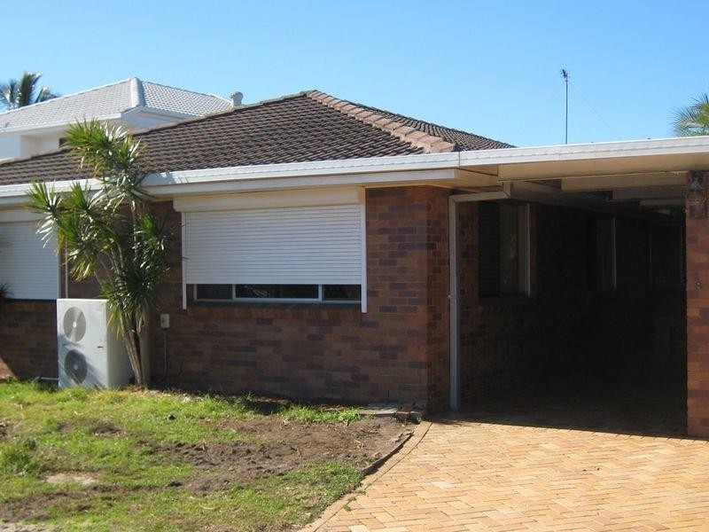 25 O’Grady Drive, Paradise Point QLD 4216