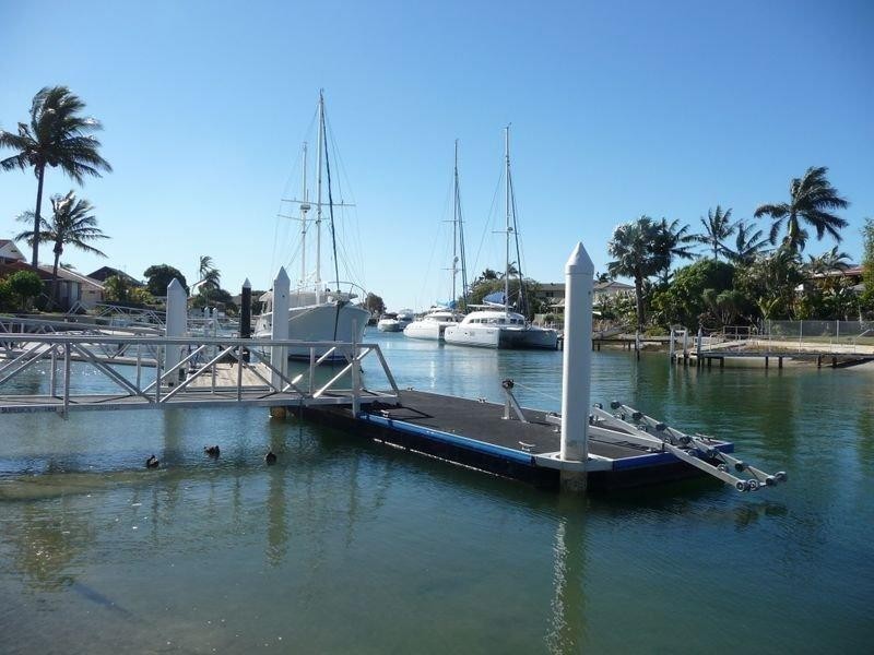 25 O’Grady Drive, Paradise Point QLD 4216