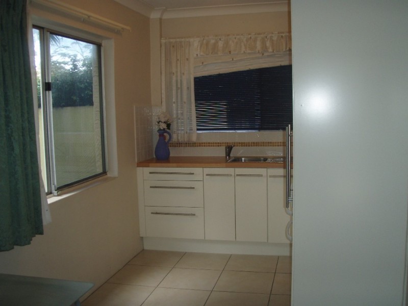 Biggera Waters QLD 4216