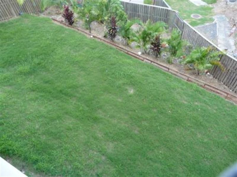 15 Maloney Crescent, Maudsland QLD 4210