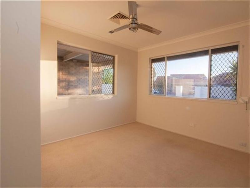 25 O’Grady Drive, Paradise Point QLD 4216