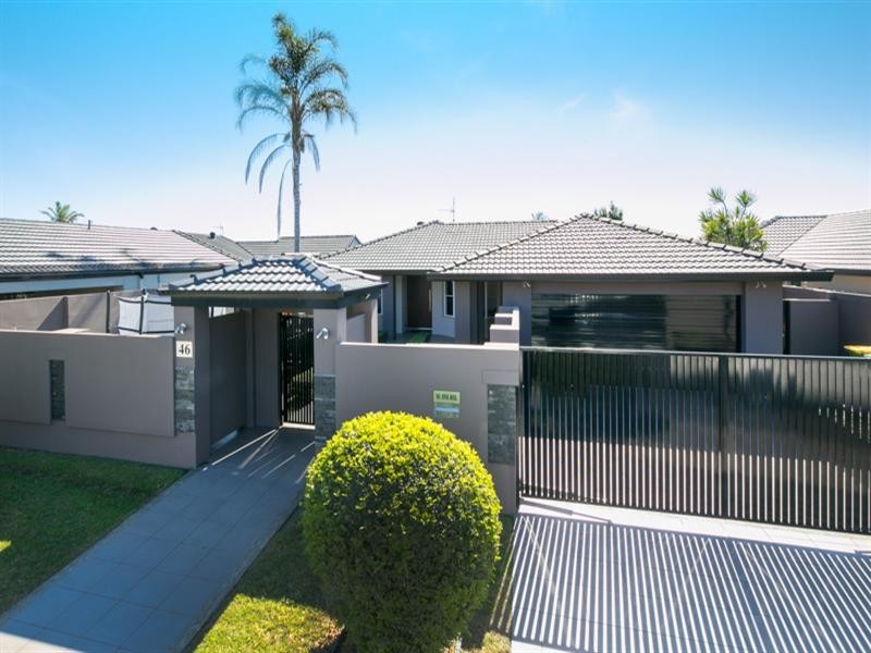 46 Cockleshell Court, Runaway Bay QLD 4216