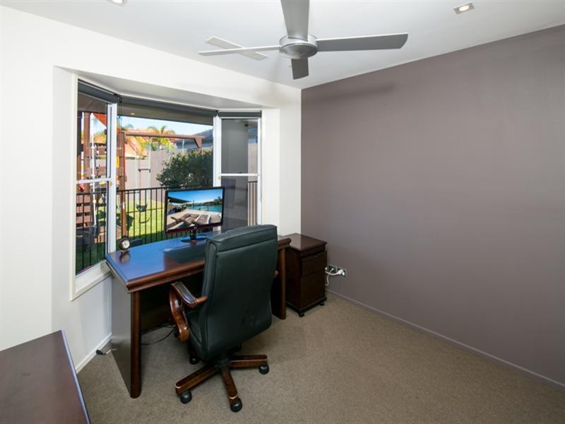 46 Cockleshell Court, Runaway Bay QLD 4216