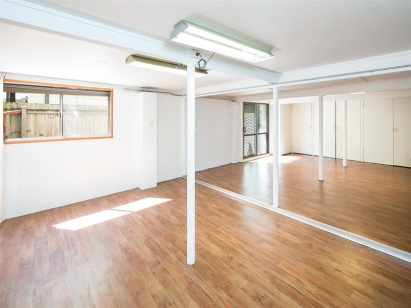 14 Boronia Drive, Southport QLD 4215