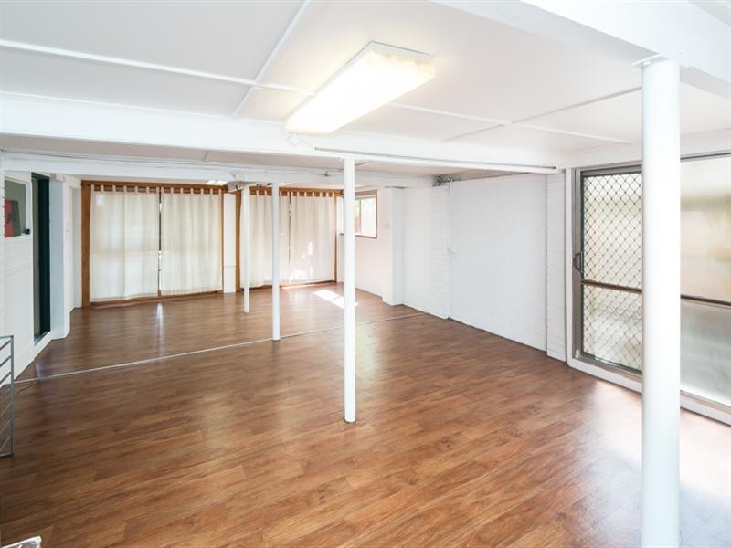 14 Boronia Drive, Southport QLD 4215