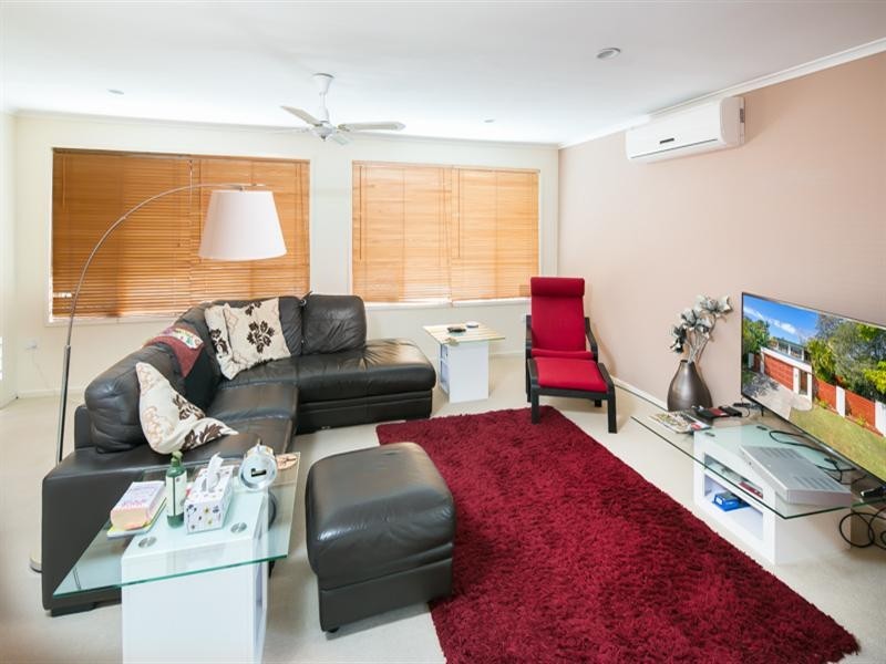 14 Boronia Drive, Southport QLD 4215