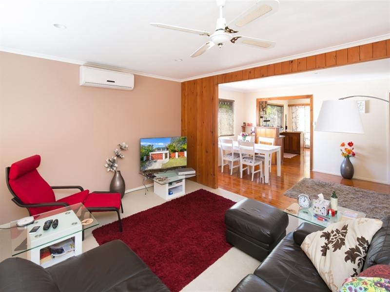 14 Boronia Drive, Southport QLD 4215