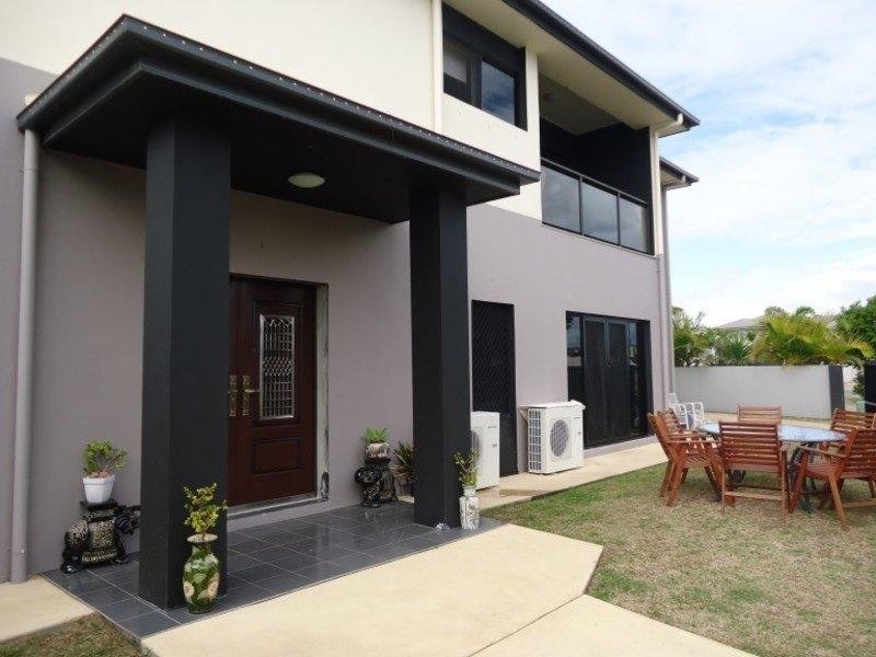 Hope Island QLD 4212