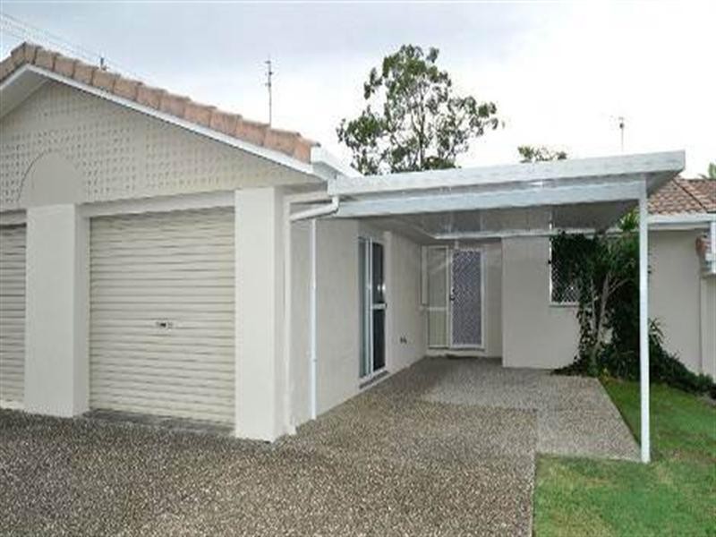 16/433 Pine Ridge Road, Runaway Bay QLD 4216