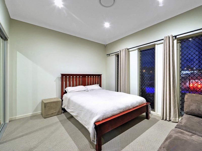 37 Candlebark Circuit, Upper Coomera QLD 4209