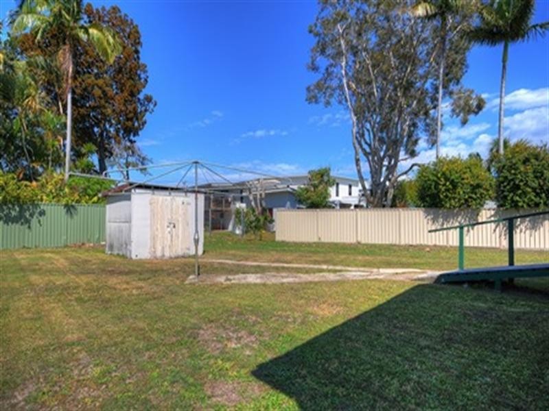 10 Sunbird Avenue, Paradise Point QLD 4216