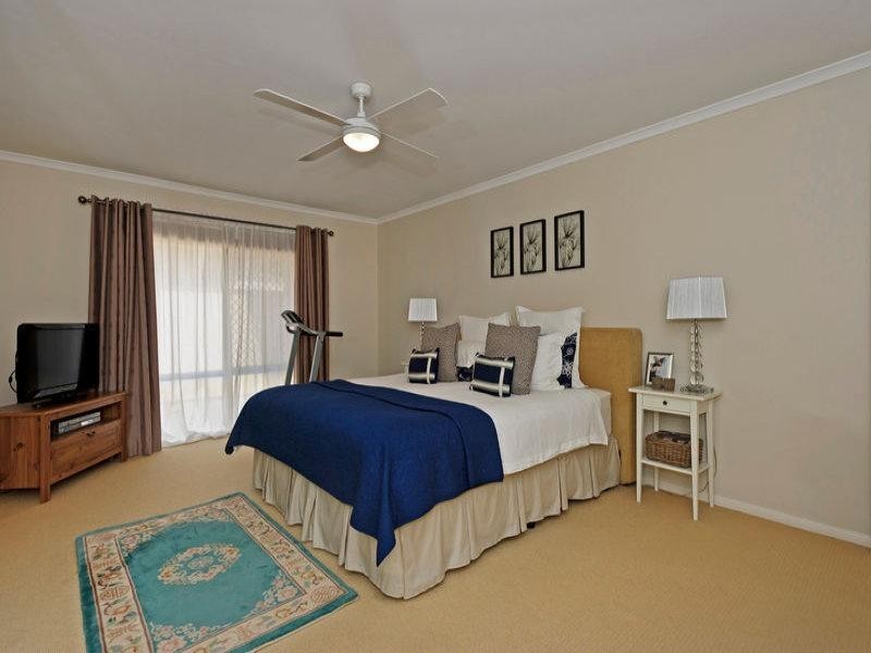 36 Graywillow Drive, Oxenford QLD 4210