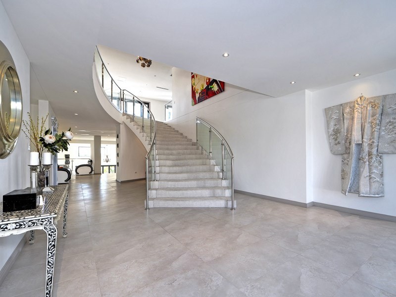 5827 Coveside Lane, Sanctuary Cove QLD 4212