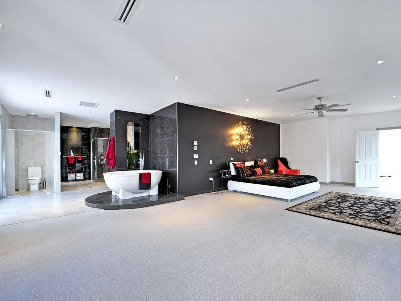 5827 Coveside Lane, Sanctuary Cove QLD 4212