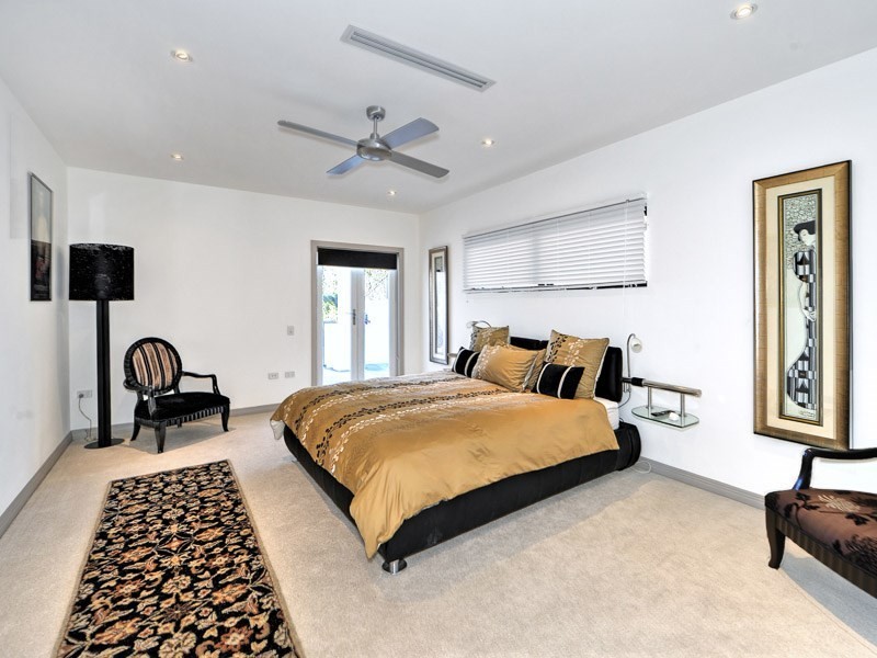 5827 Coveside Lane, Sanctuary Cove QLD 4212