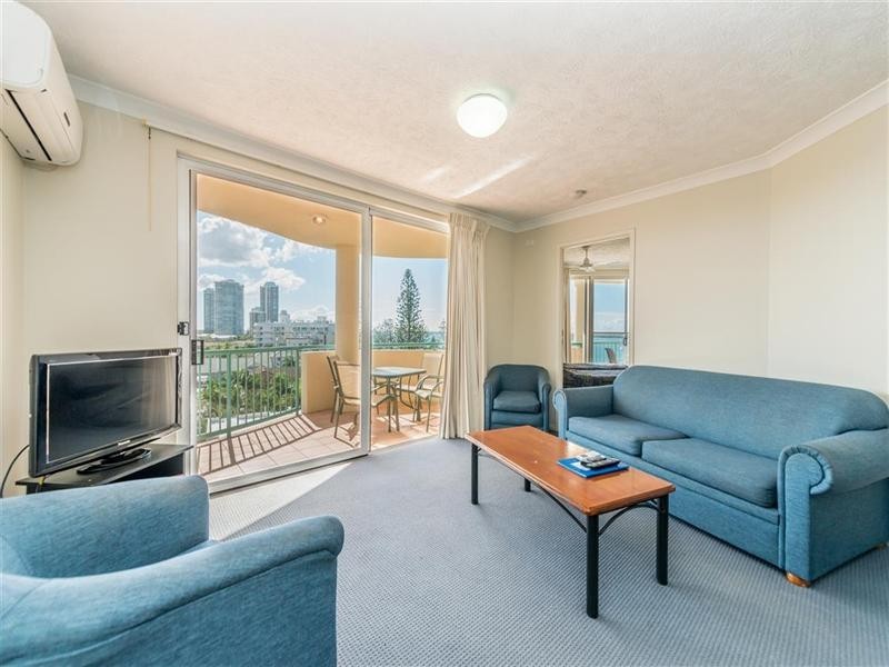 38/484 Marine Parade, Biggera Waters QLD 4216