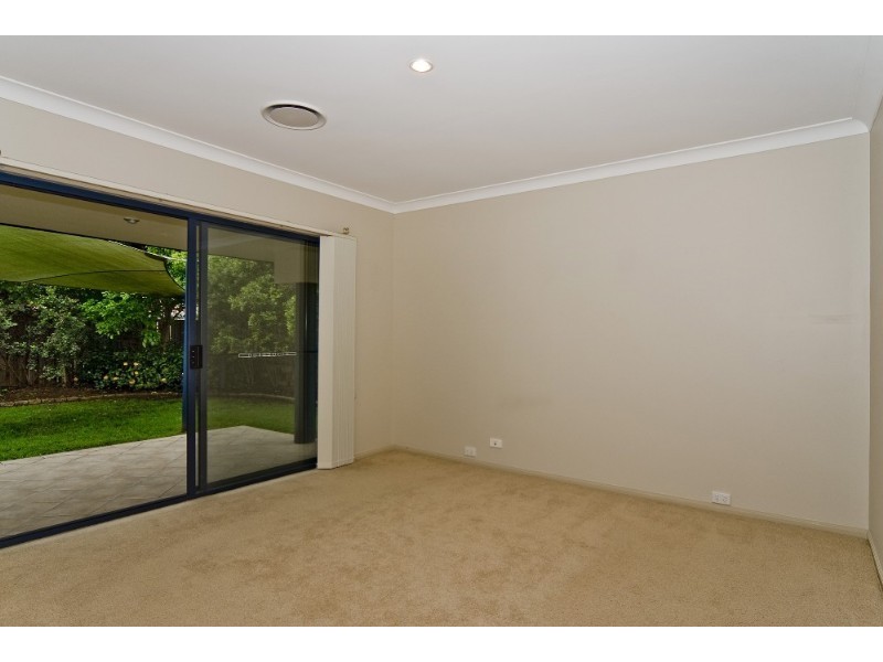 5 Brittany Drive, Oxenford QLD 4210