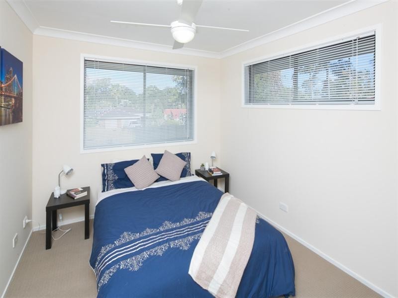 1 Picola Place, Helensvale QLD 4212