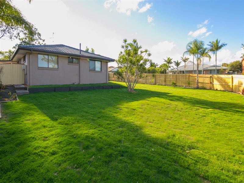 1 Picola Place, Helensvale QLD 4212