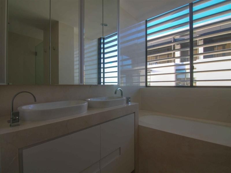 3501/4 “Salacia Waters” Marina Promenade, Paradise Point QLD 4216