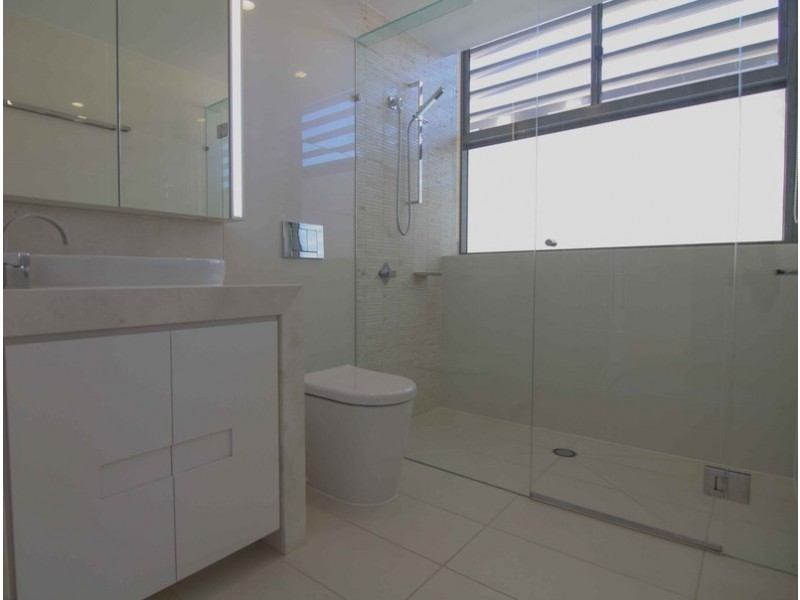 3501/4 “Salacia Waters” Marina Promenade, Paradise Point QLD 4216