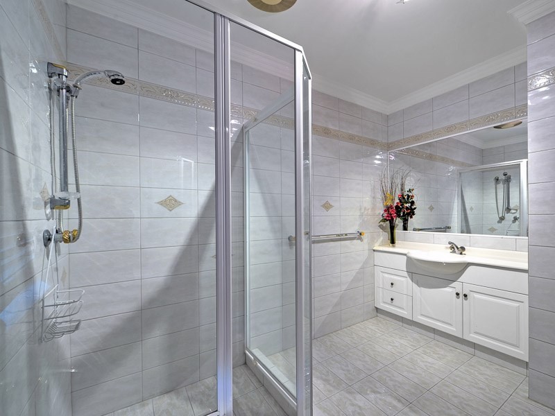 34 Anchorage Way, Biggera Waters QLD 4216