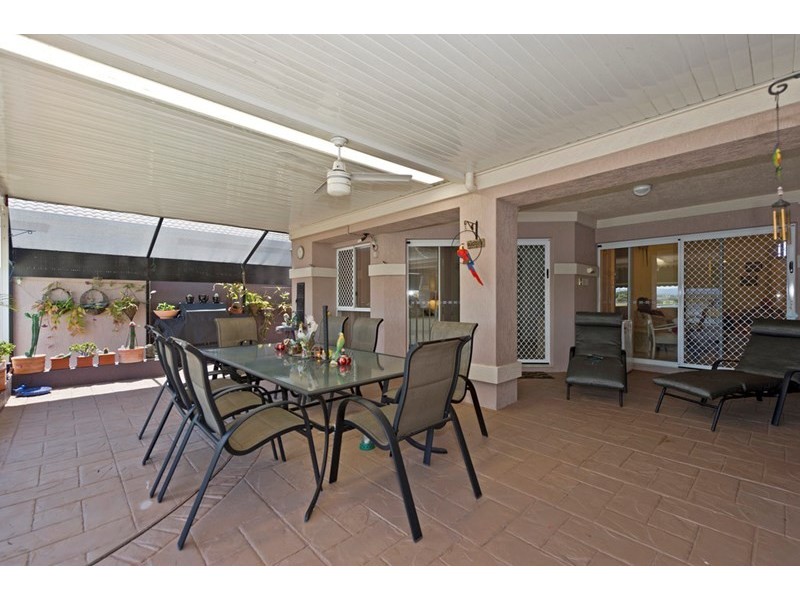 34 Anchorage Way, Biggera Waters QLD 4216