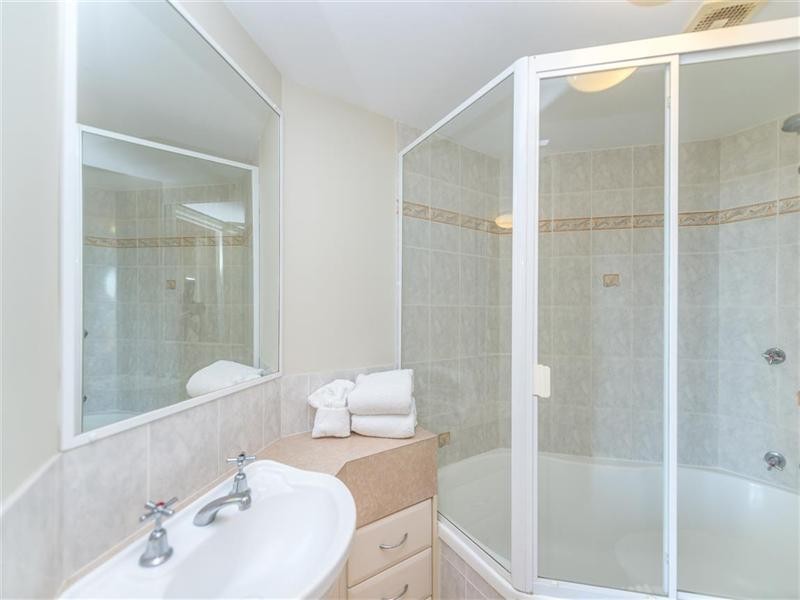 38/484 Marine Parade, Biggera Waters QLD 4216