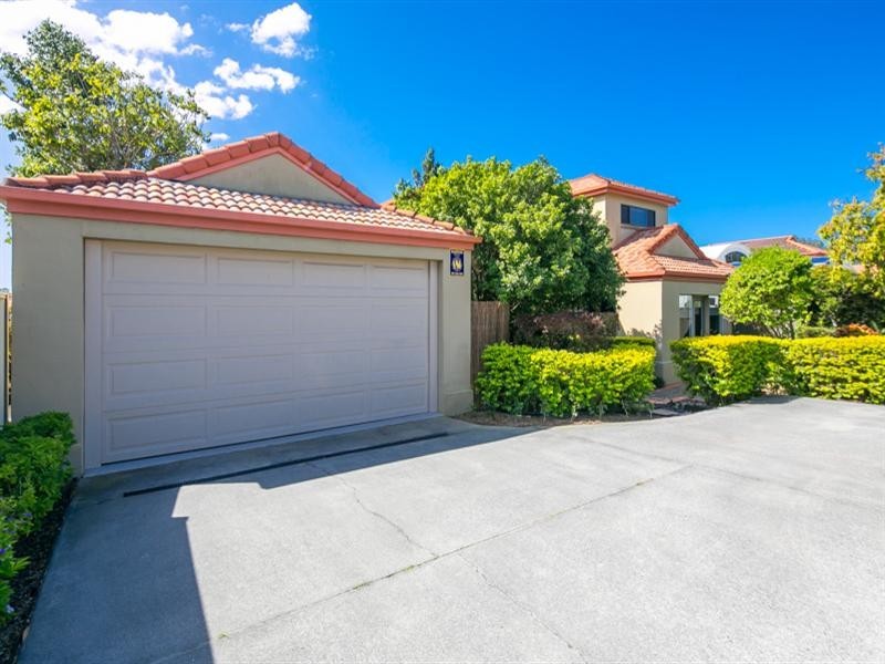 275 Napper Road, Arundel QLD 4214