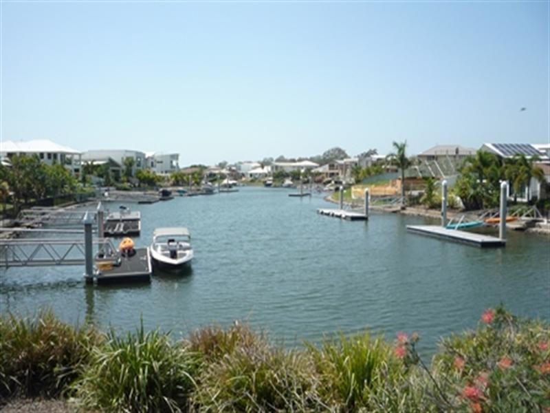 66 Southaven Drive, Helensvale QLD 4212