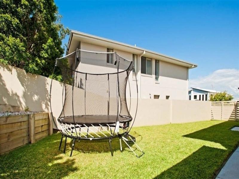 92 Compass Drive, Biggera Waters QLD 4216