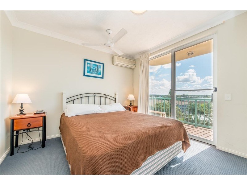 38/484 Marine Parade, Biggera Waters QLD 4216