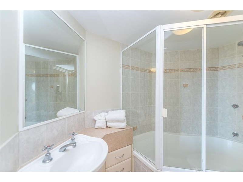 38/484 Marine Parade, Biggera Waters QLD 4216