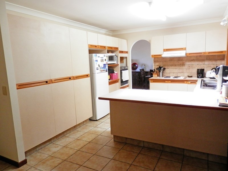 11 Longboat Place, Biggera Waters QLD 4216