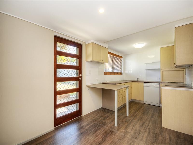 7 Arthur Street, Biggera Waters QLD 4216
