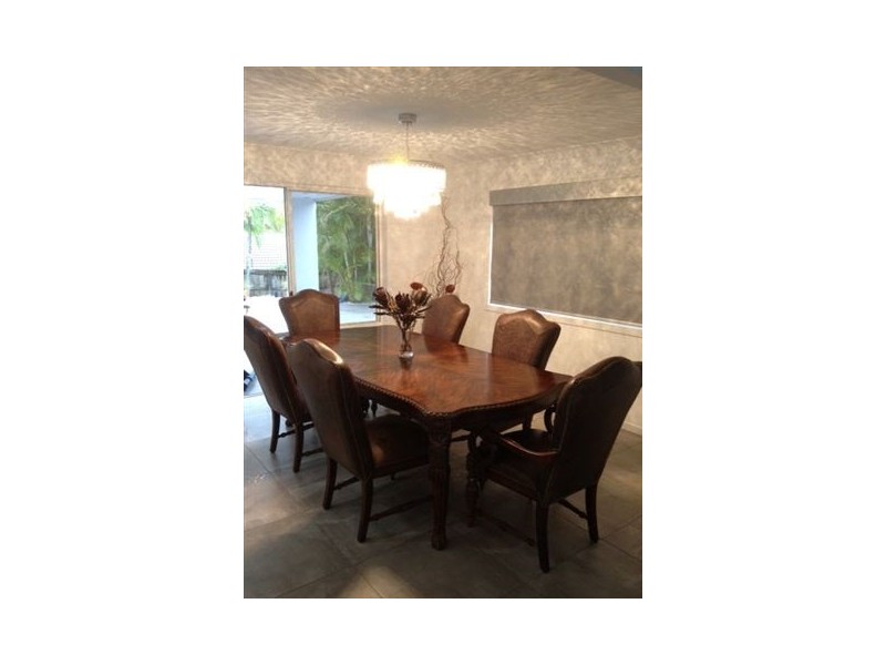 8 Irwin Street, Parkwood QLD 4214