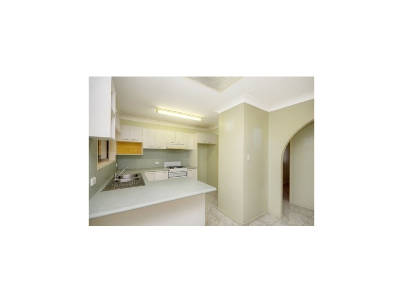 5 Ashgrove Avenue, Runaway Bay QLD 4216