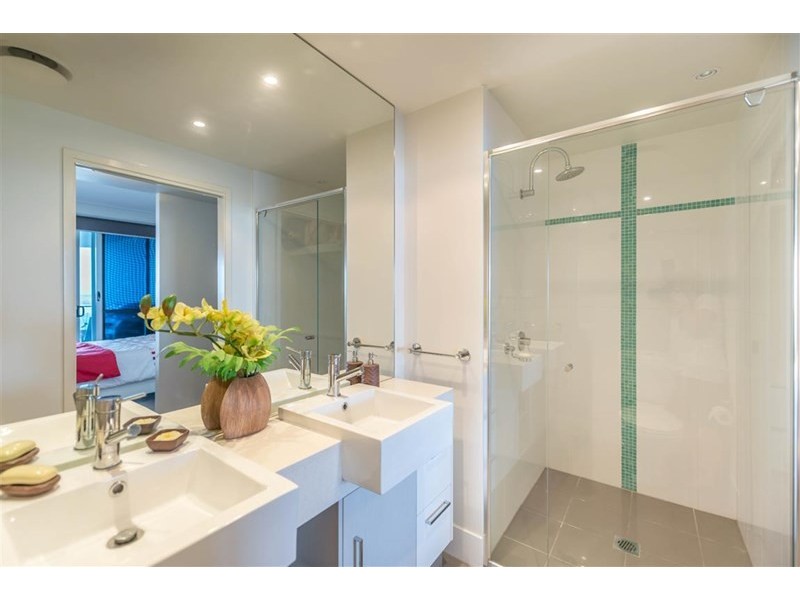 616/430 Marine Parade, Biggera Waters QLD 4216