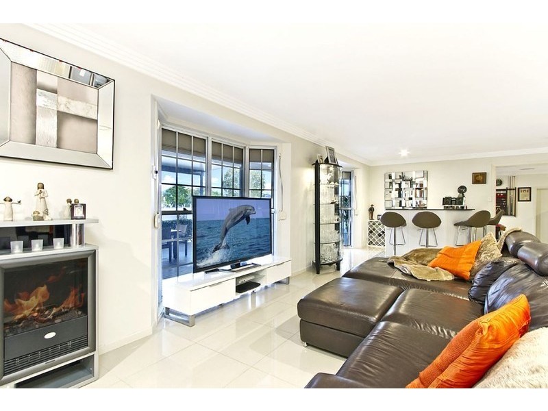 28 Hyacinth Avenue, Hollywell QLD 4216