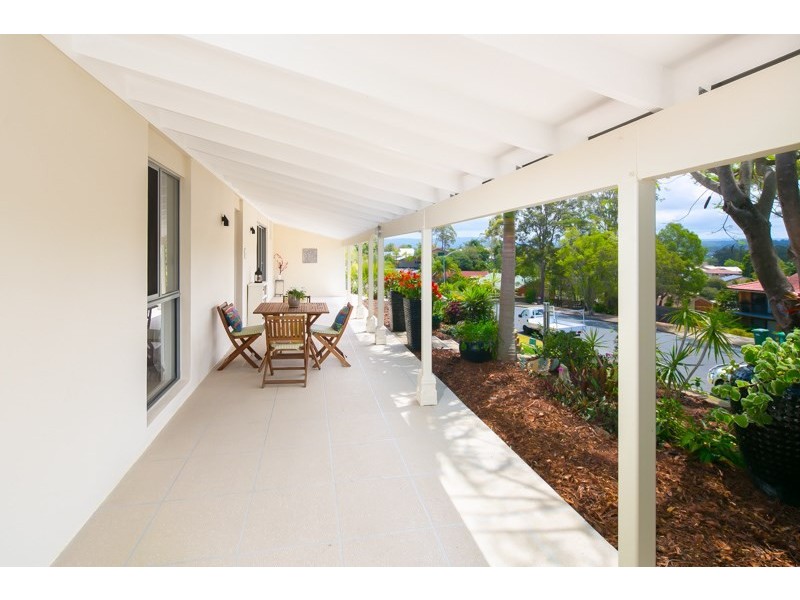 24 Darel Drive, Ashmore QLD 4214