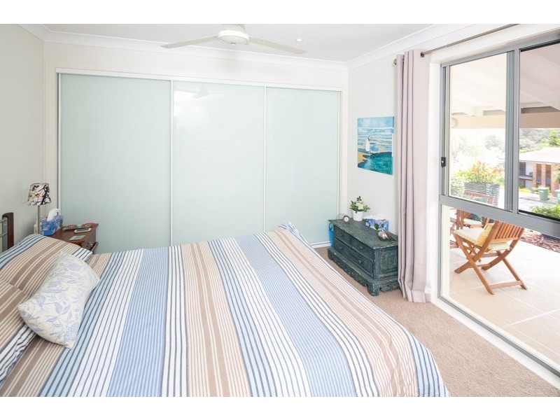 24 Darel Drive, Ashmore QLD 4214