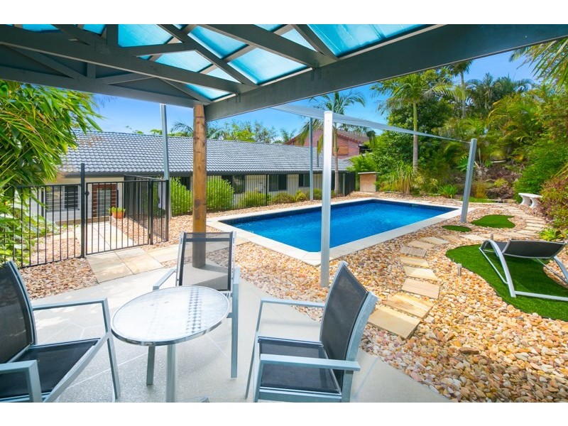 24 Darel Drive, Ashmore QLD 4214