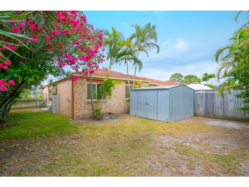2/9 Crystal Reef Drive, Coombabah QLD 4216
