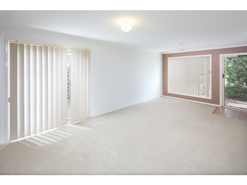 2/9 Crystal Reef Drive, Coombabah QLD 4216