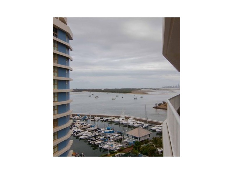 36/5 Oatland Esplanade, Runaway Bay QLD 4216