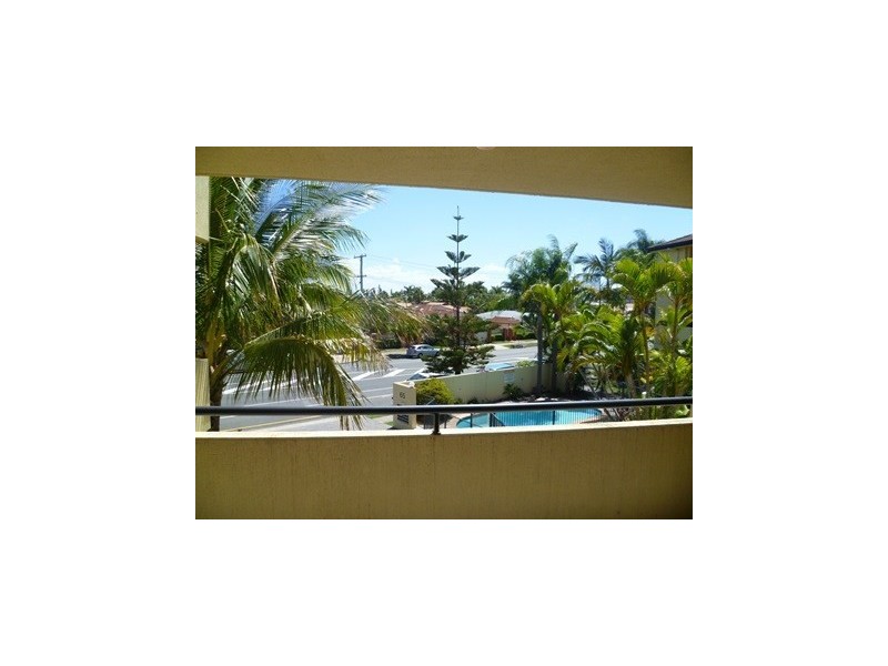 11/65 Bayview Street, Runaway Bay QLD 4216