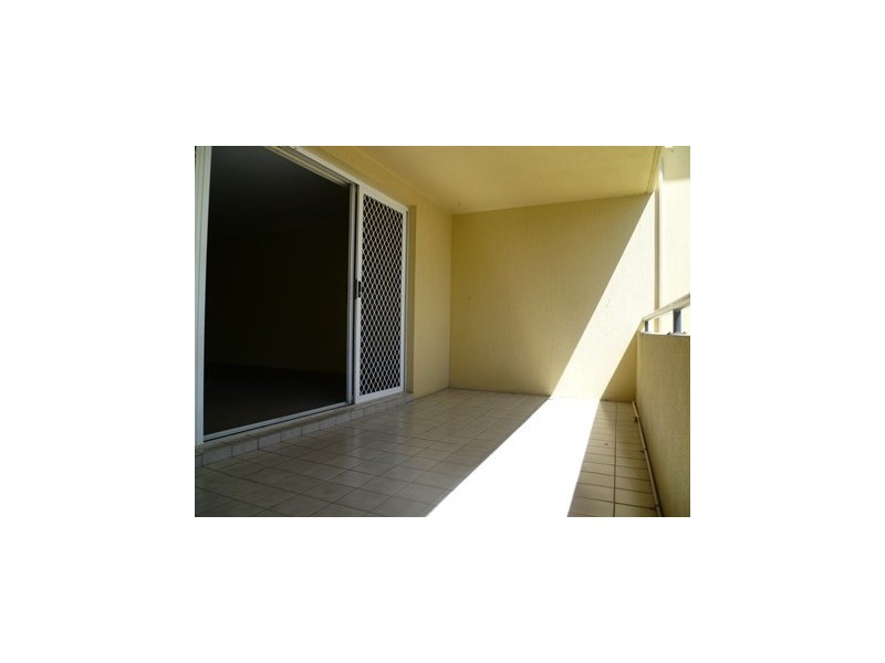 11/65 Bayview Street, Runaway Bay QLD 4216