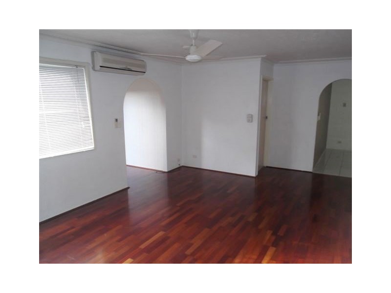 4/17-19 Back Street, Biggera Waters QLD 4216