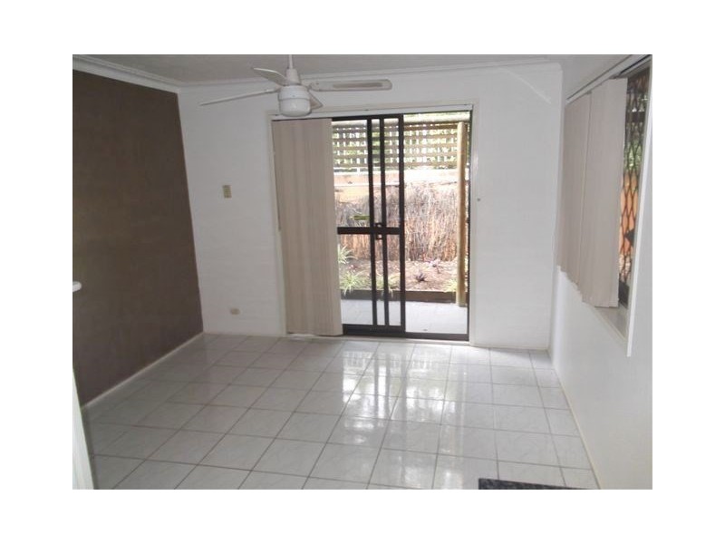 4/17-19 Back Street, Biggera Waters QLD 4216