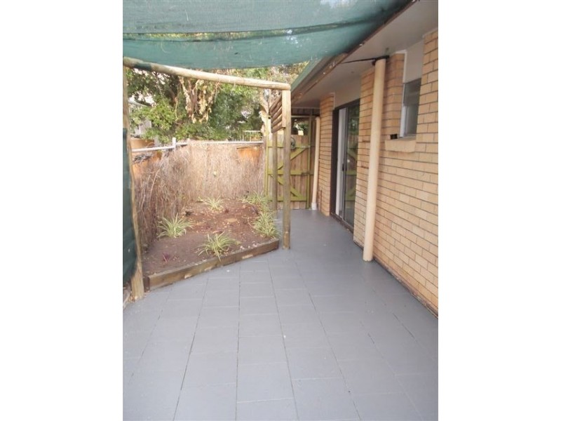 4/17-19 Back Street, Biggera Waters QLD 4216